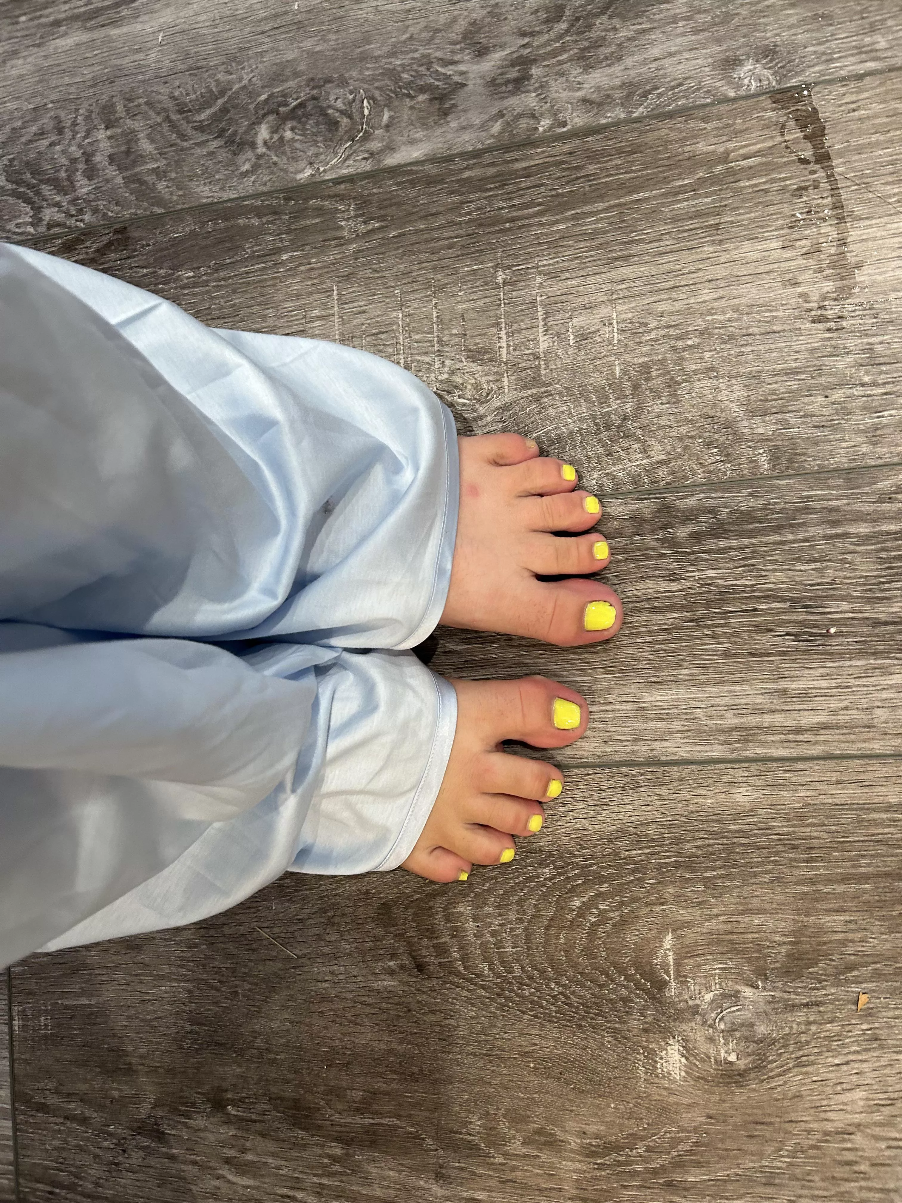 😝😝 looking for some new friends 