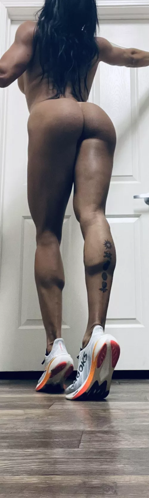One of my biggest [f]antasies is to go for an outdoor run just like this. Would you join me?