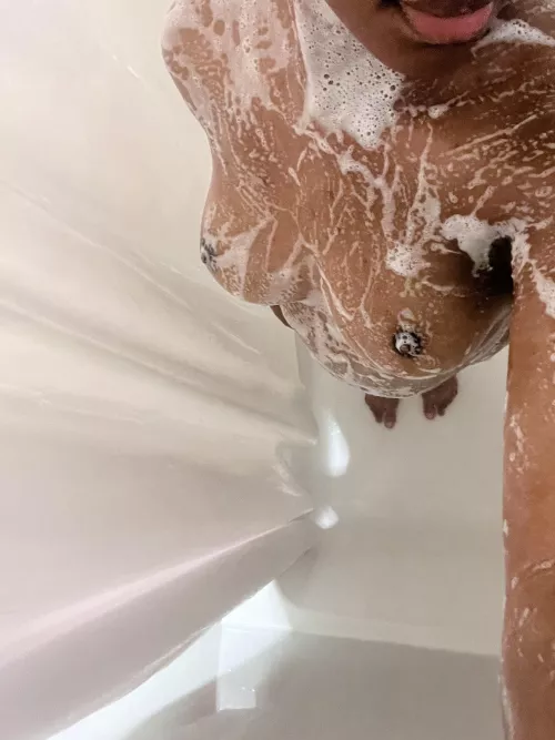 Put your white cock in me while I shower