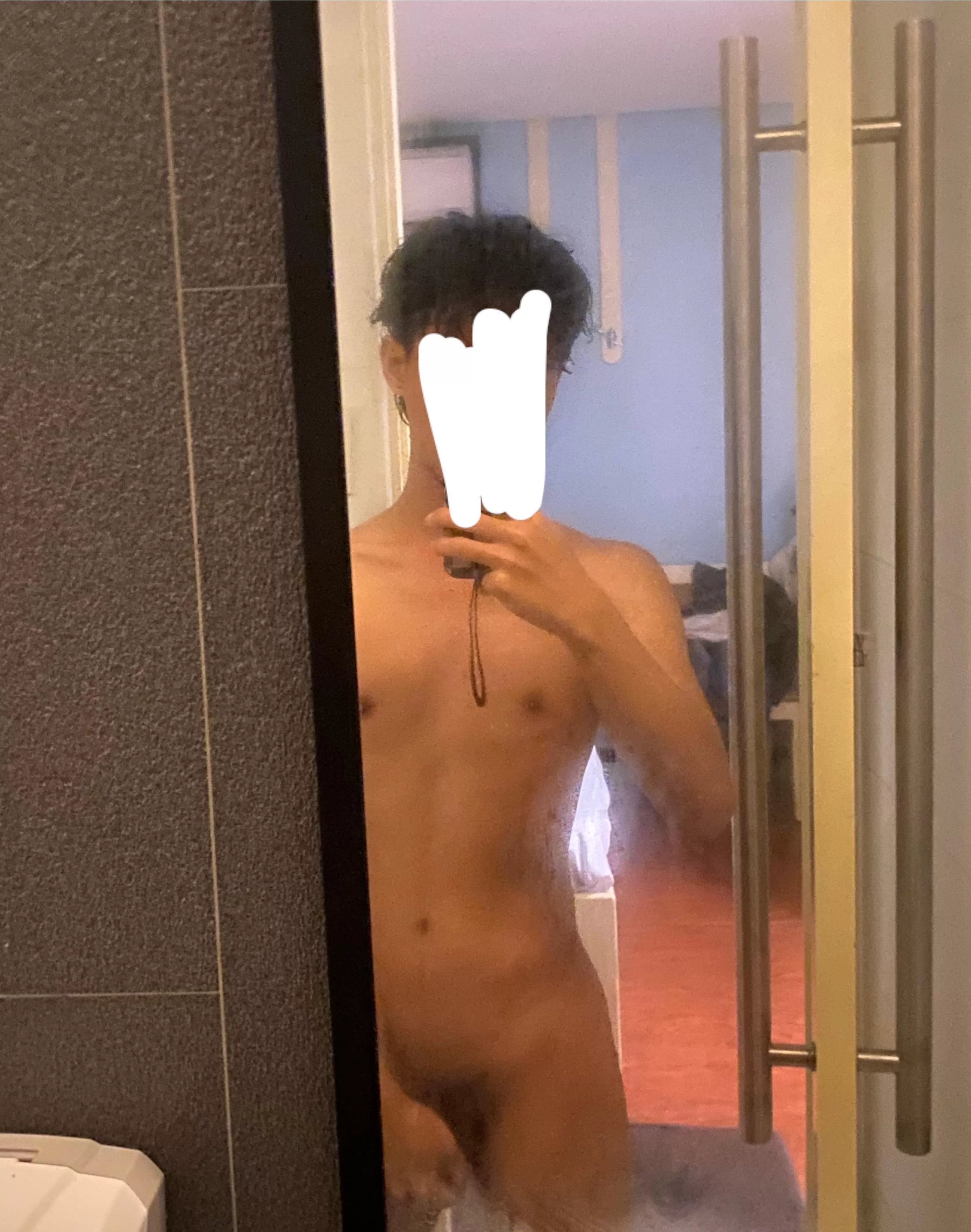 someone grab my waist