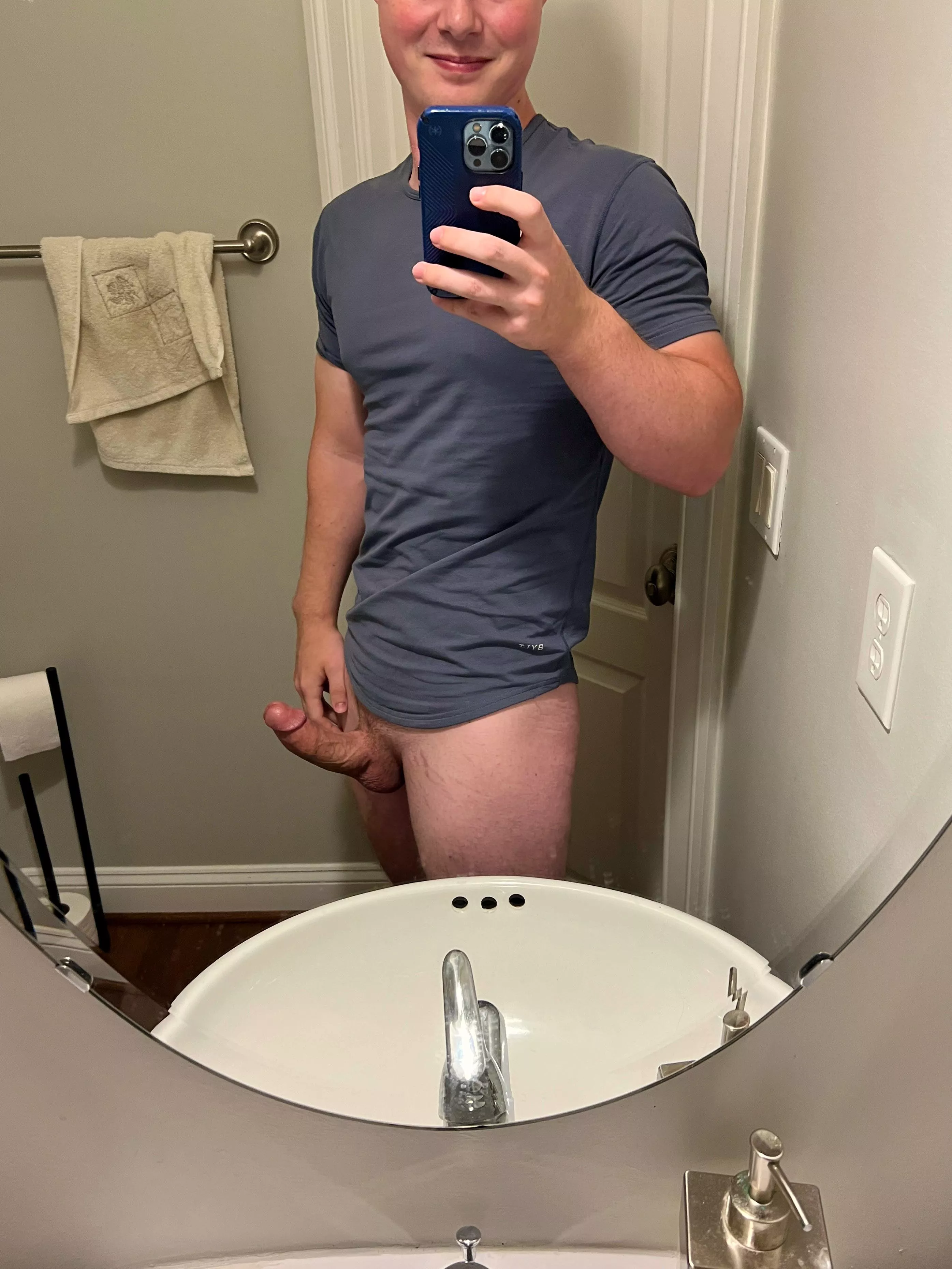 25 showing off my Tuesday boner. 