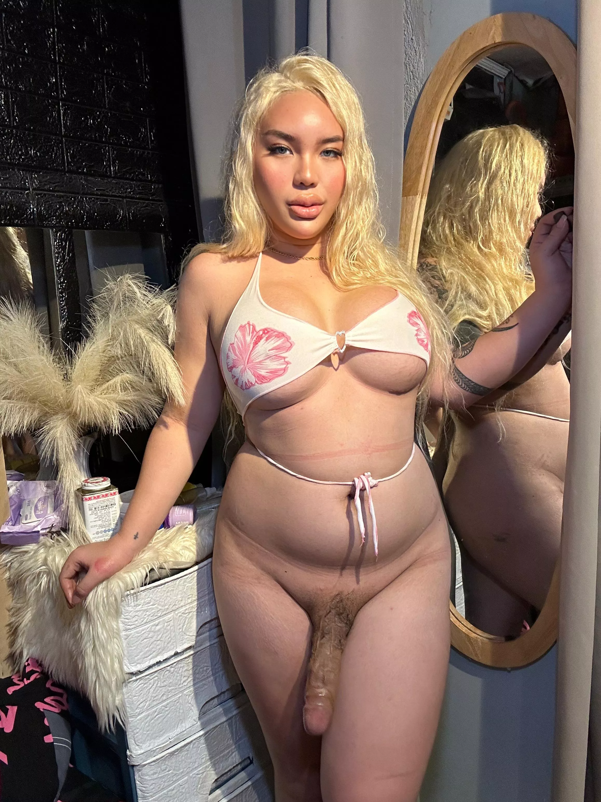 Could i train you how to take 9inch🥹