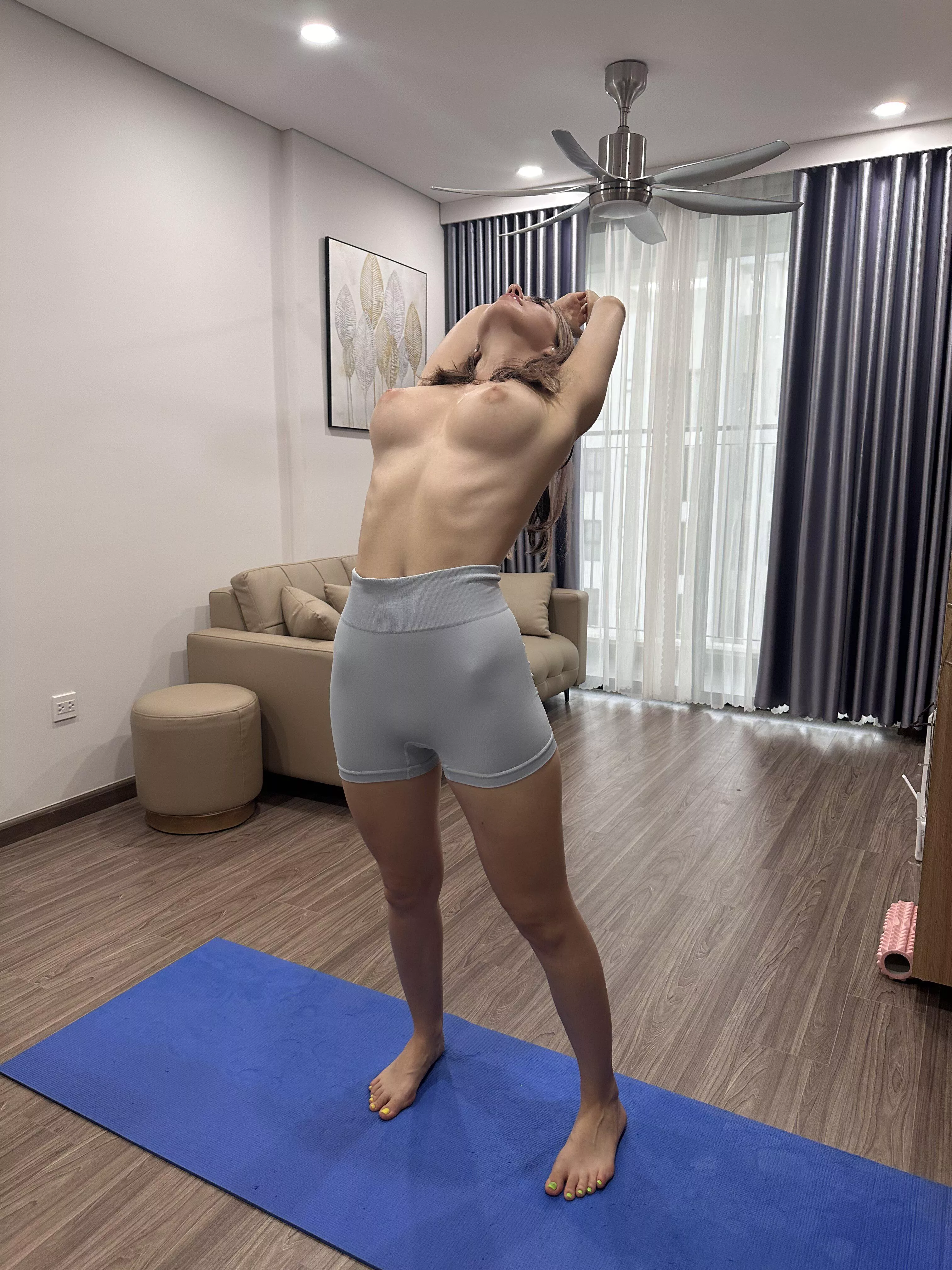 do you love yoga? [f]