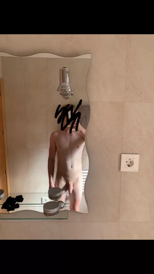 Getting lonely on holiday need some head when I get back