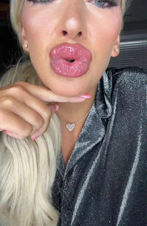 Let me be your fetish baby