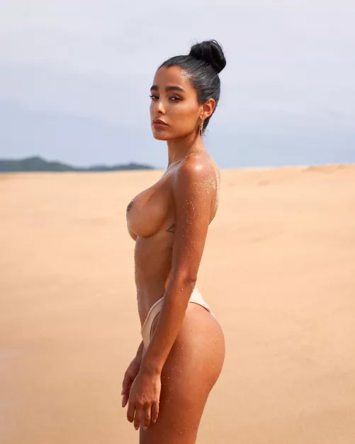 Monday is a fun day when it’s spent on the beach
