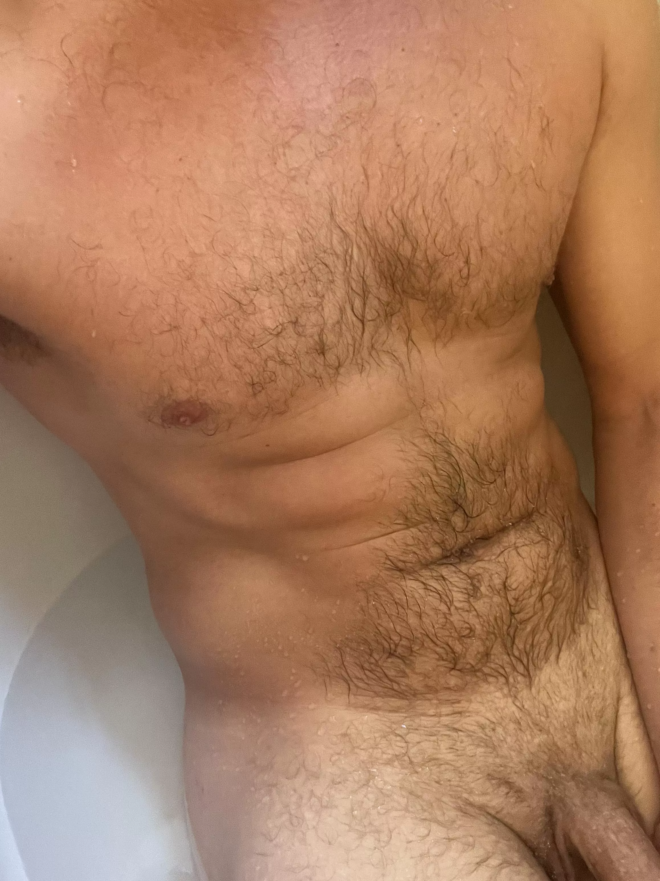 Much needed bath after getting stuck in airports all weekend…