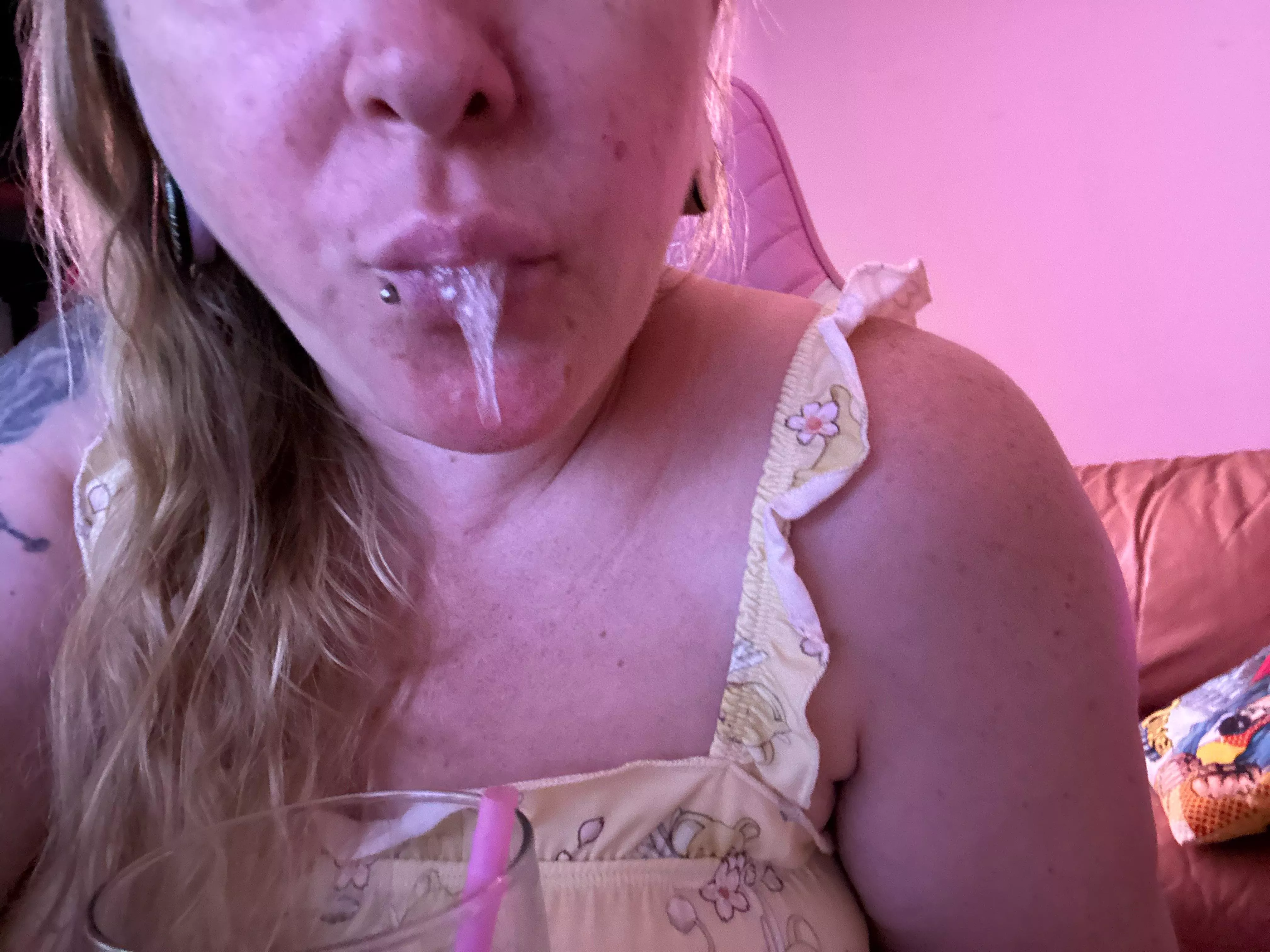 Some sweet for your drink 