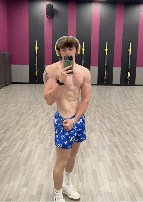 wanna come into locker room?