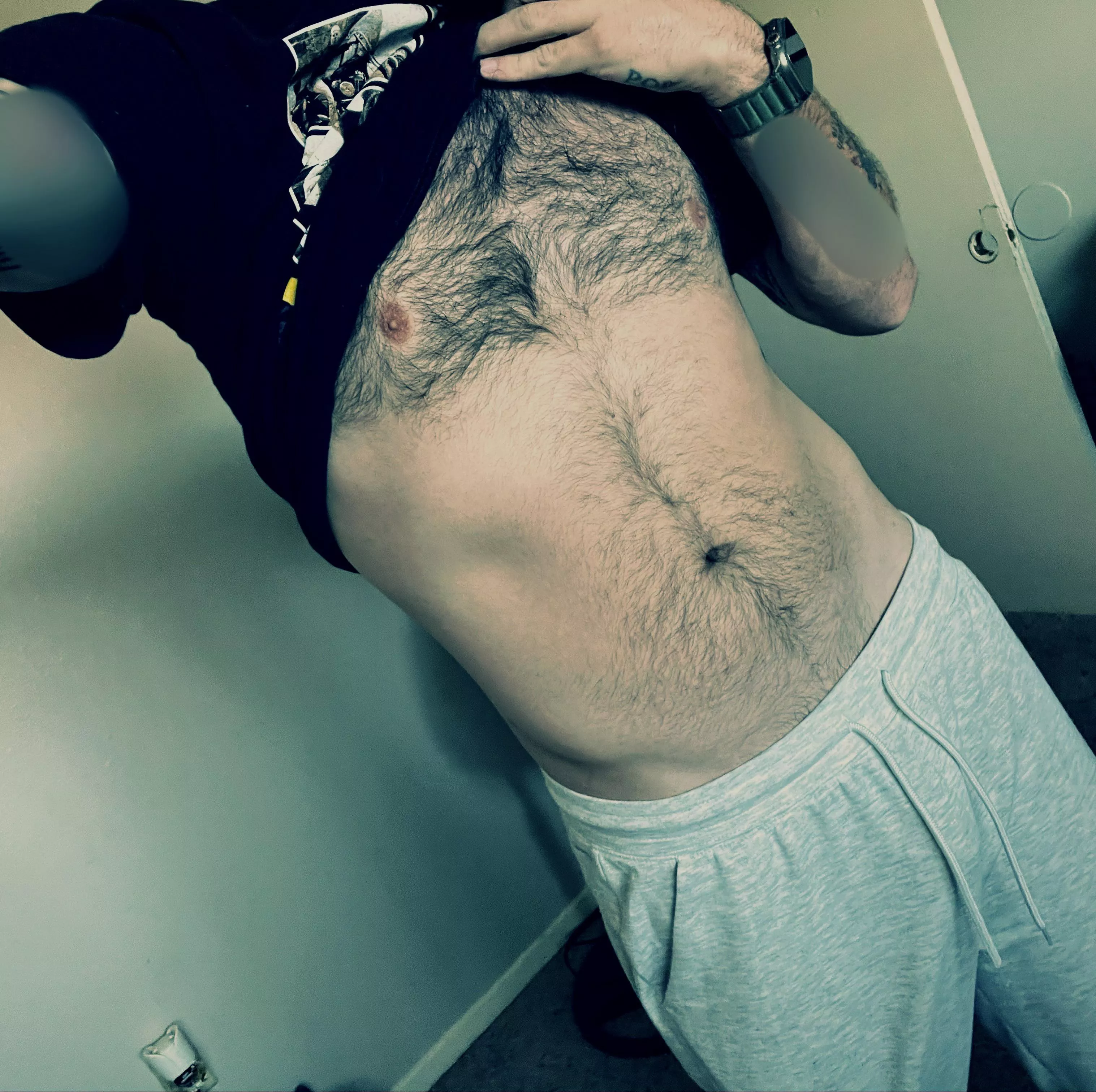 We missing sweatpants season yet? (30)