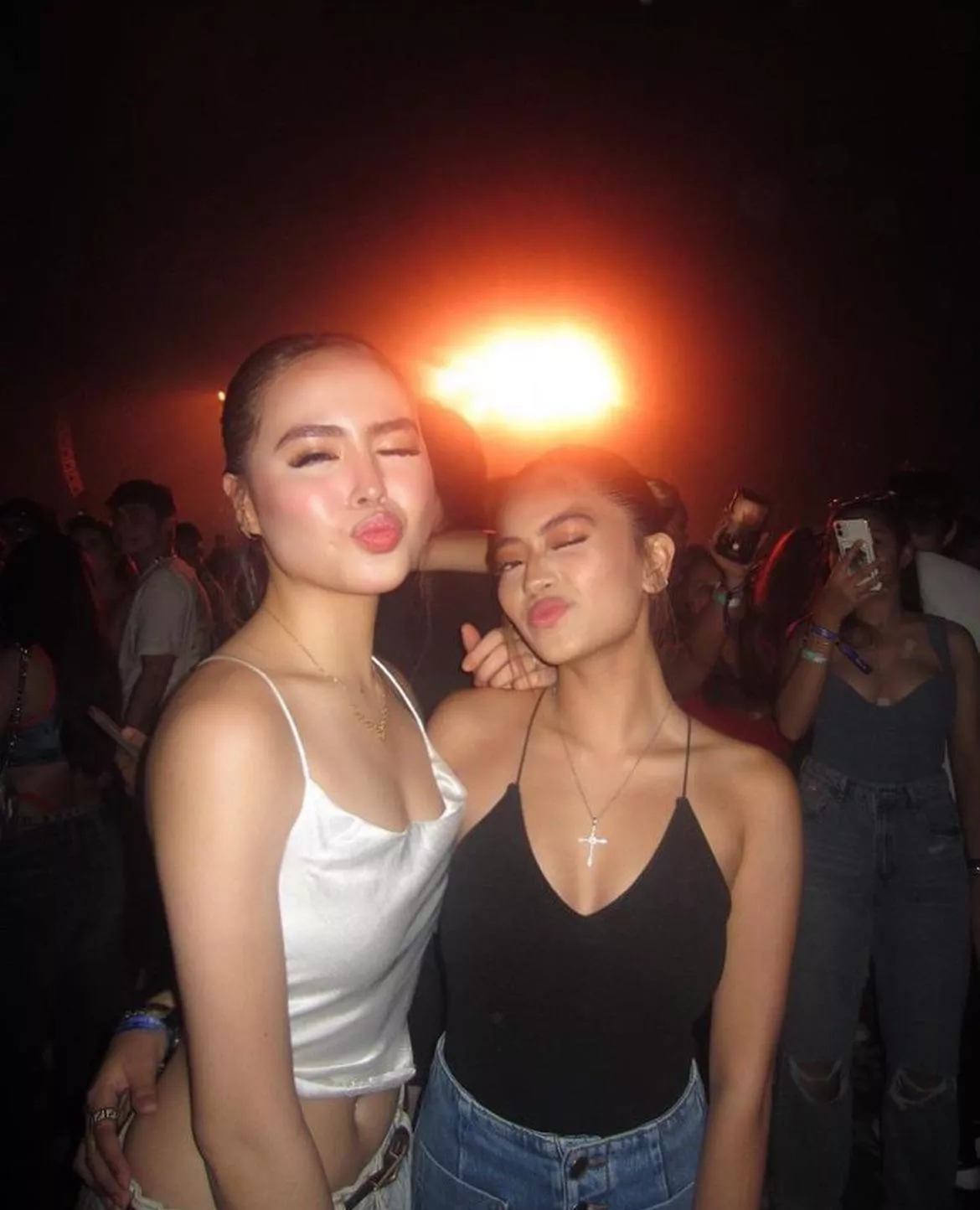 white or black? choose wisely