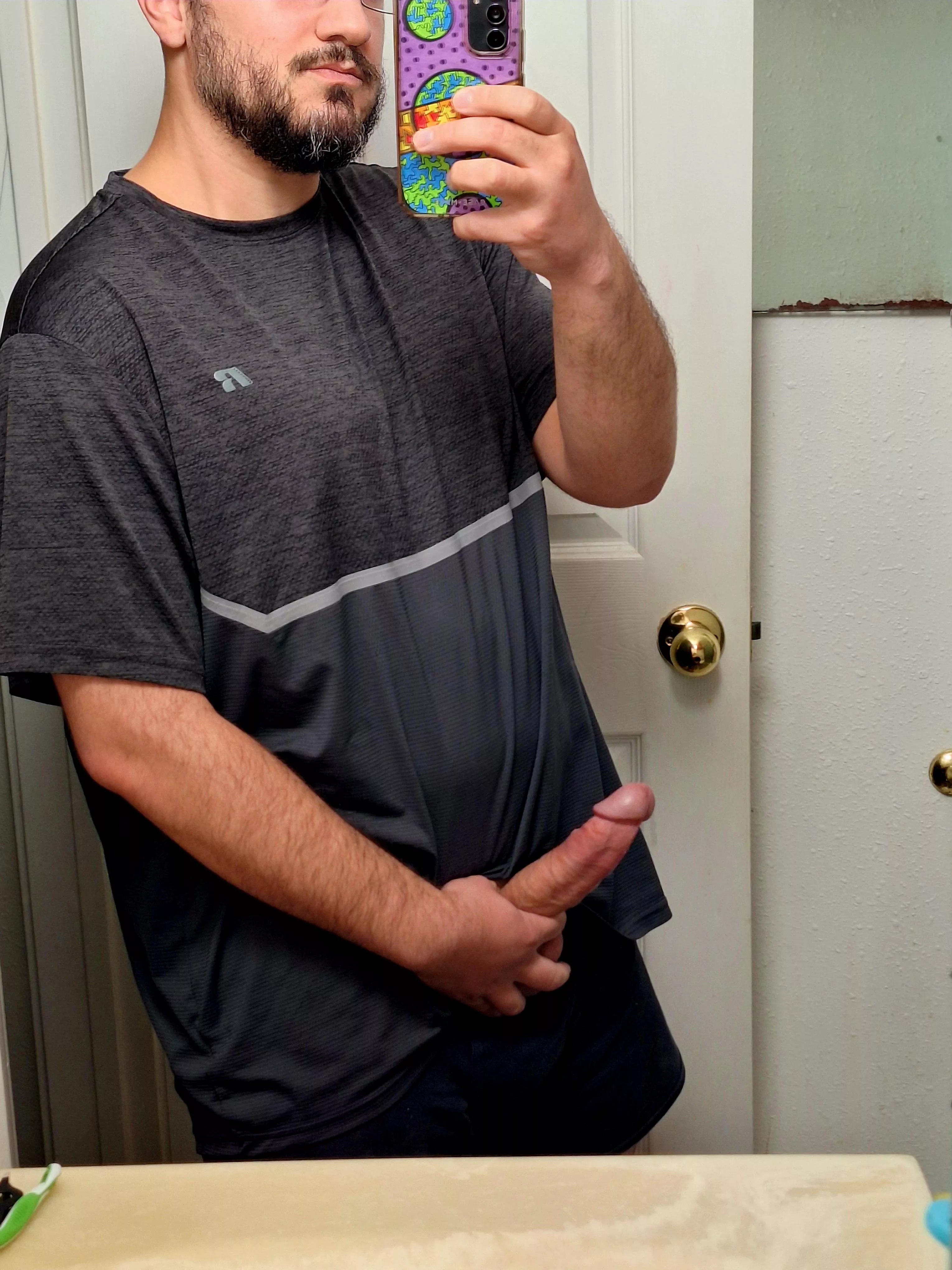 (34) take a quick dick pic 