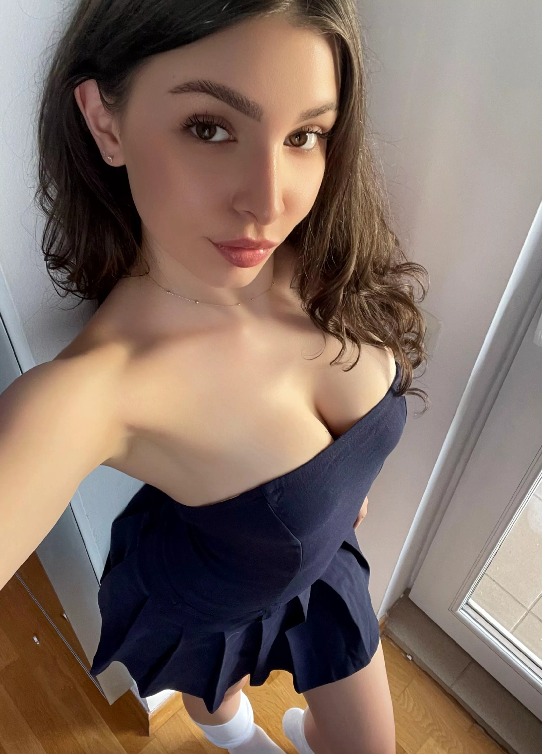 Am I gf or wife material?