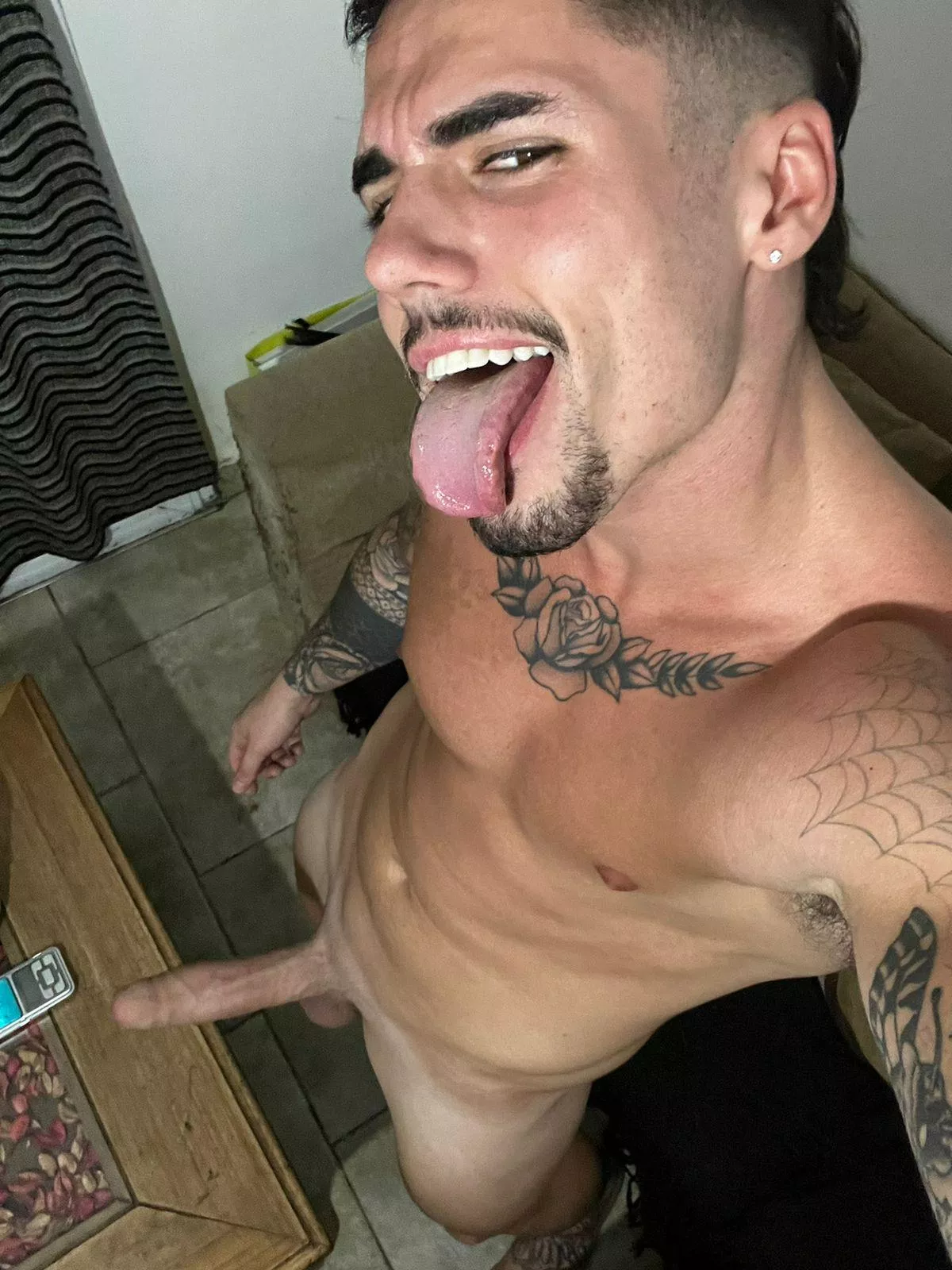 Are there any submissive guys out there who want to see what I'm capable of?