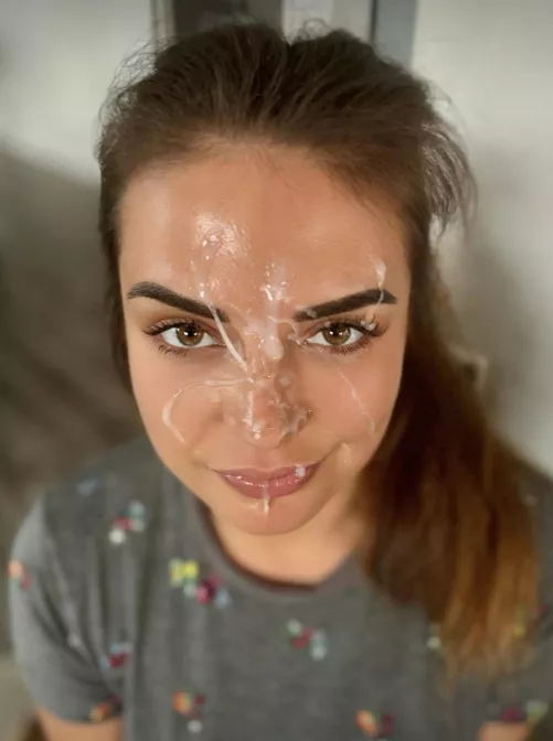 The only make up I need 😜