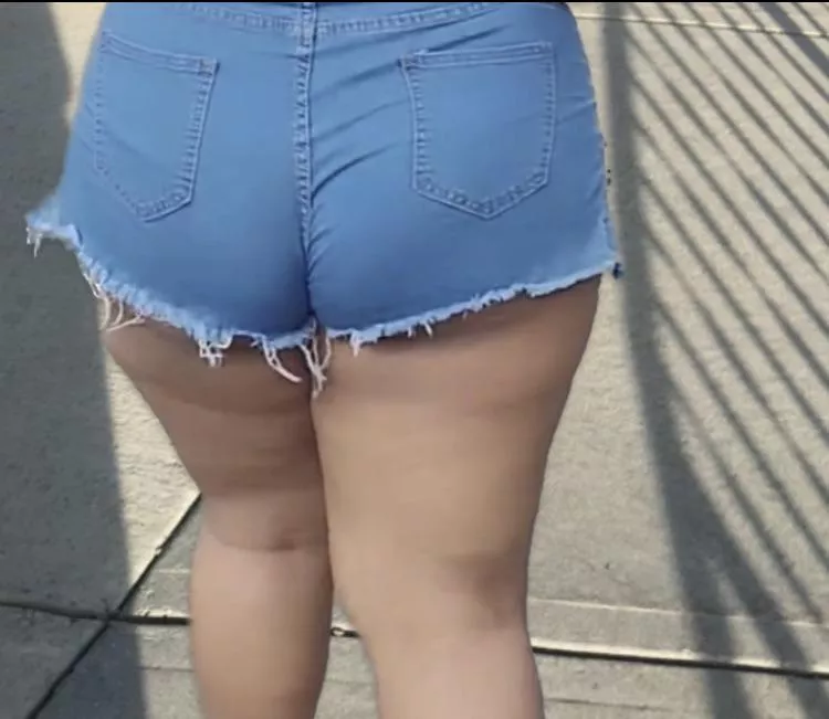 This is an extremely rare pic of me in shorts…