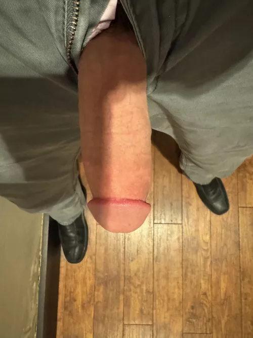 Would you fuck your married boss? (51)