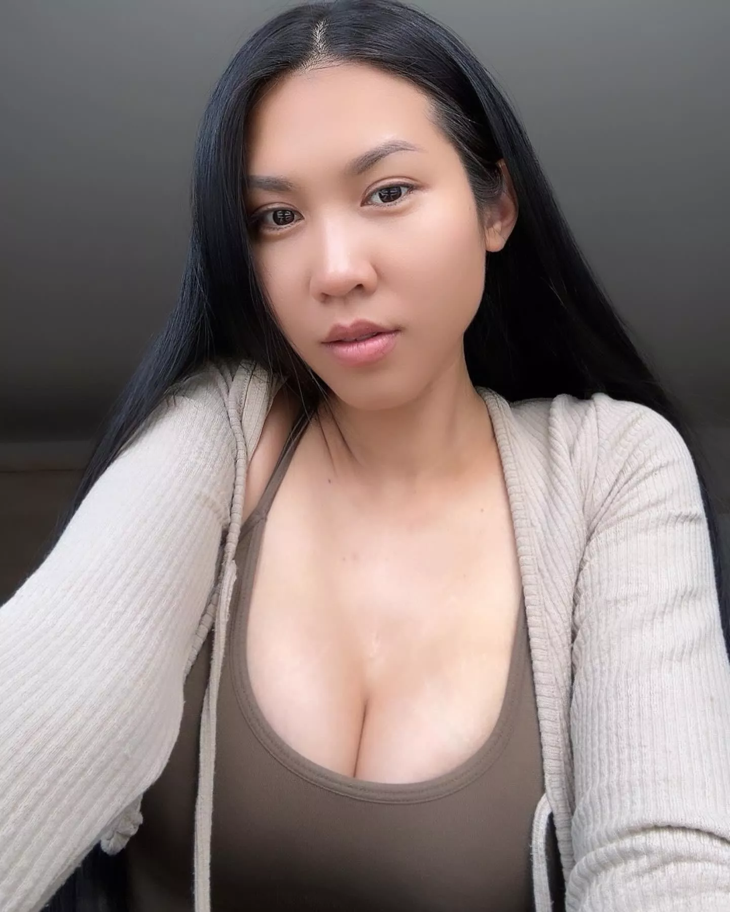 Feeling like a real baddie in this pic so decided to post this here for y'all first. Thoughts?