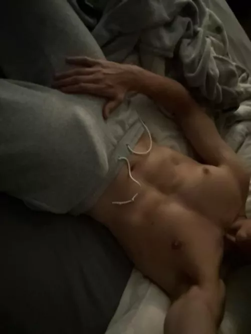 grey sweatpants hit different