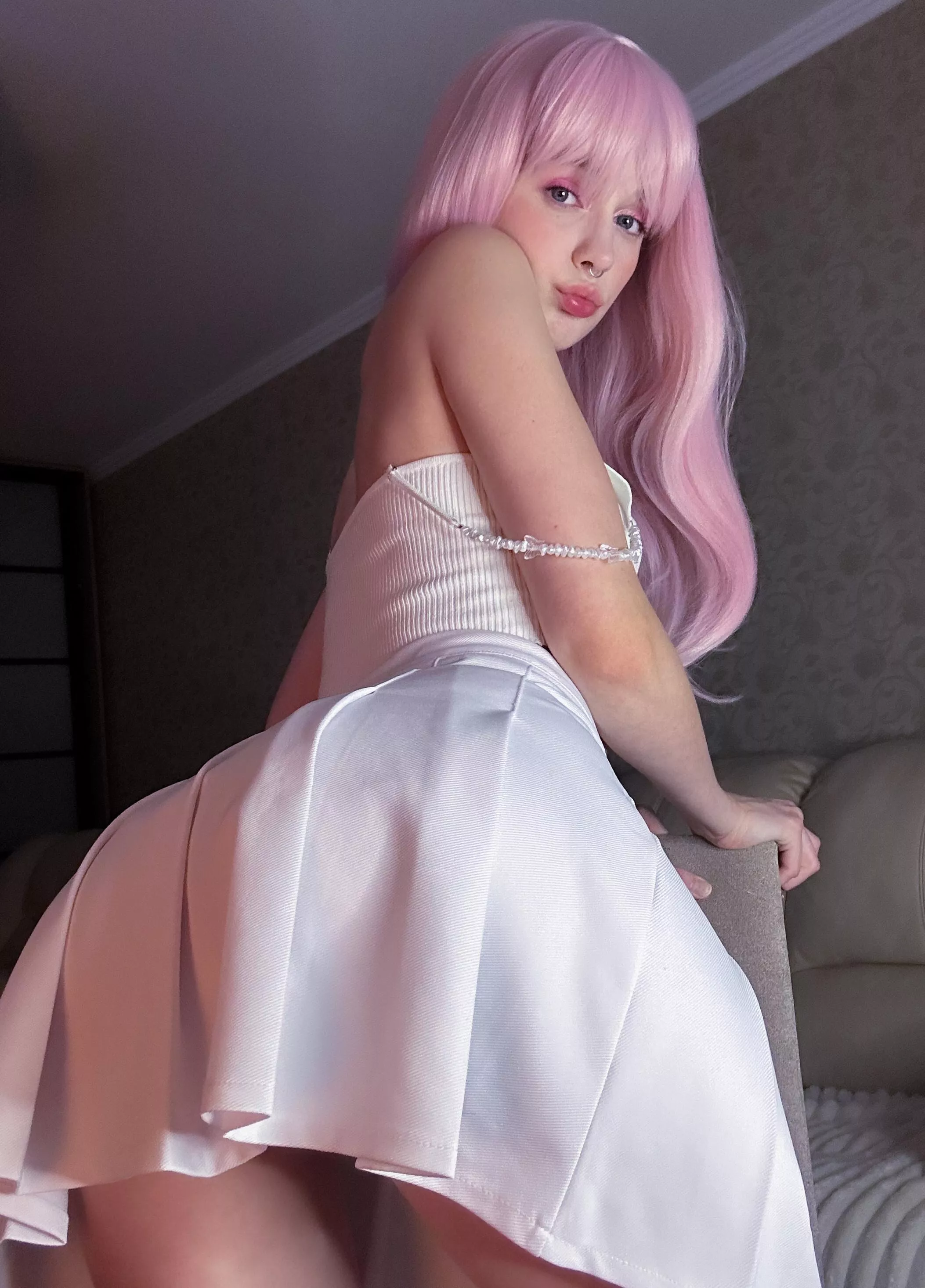 I love my ass in look skirt