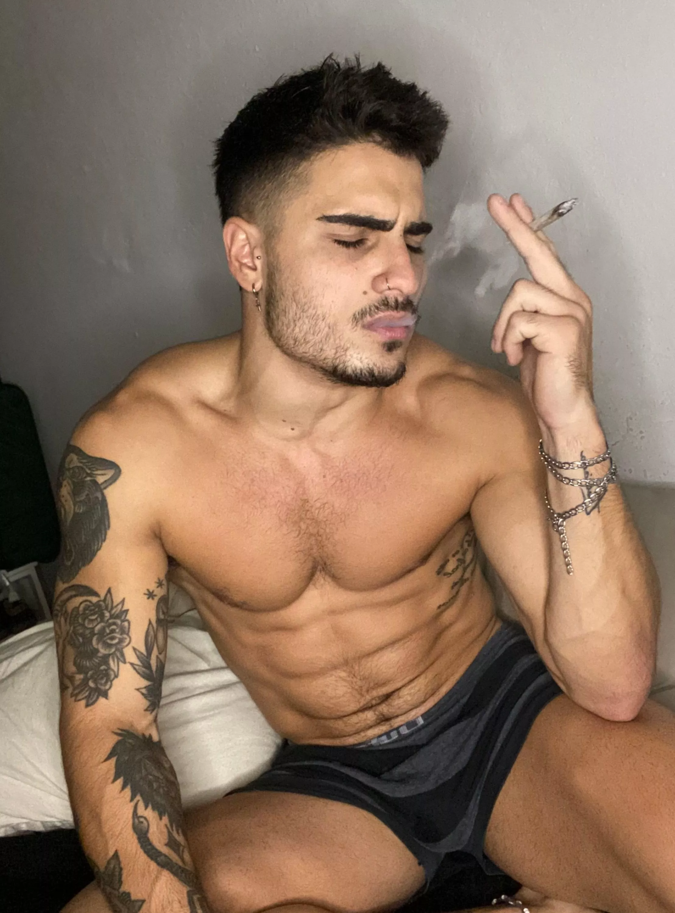 Make me moan by sniffing them