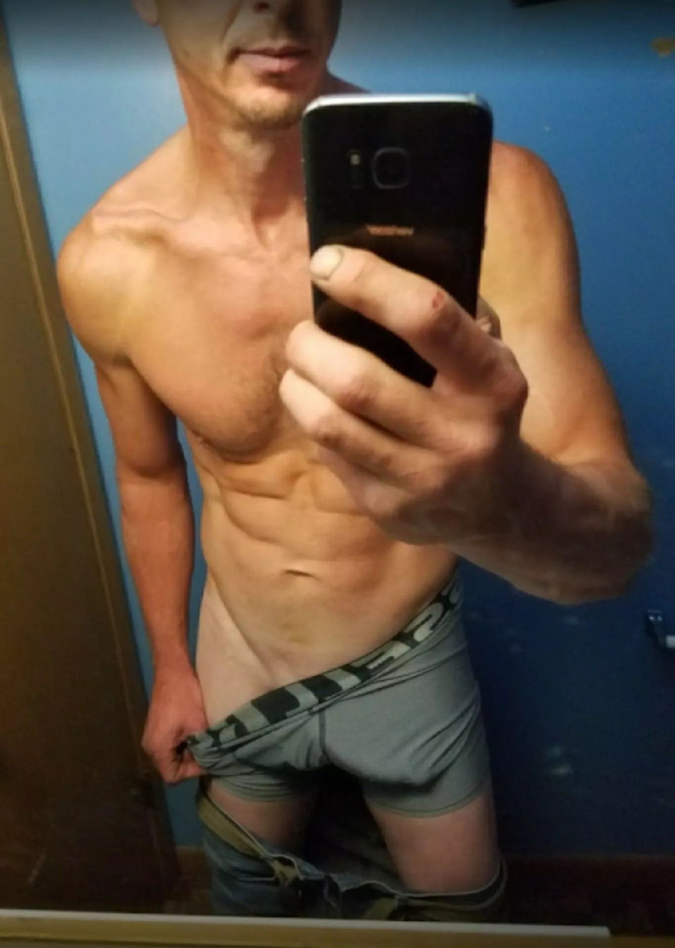 Wanna see without????