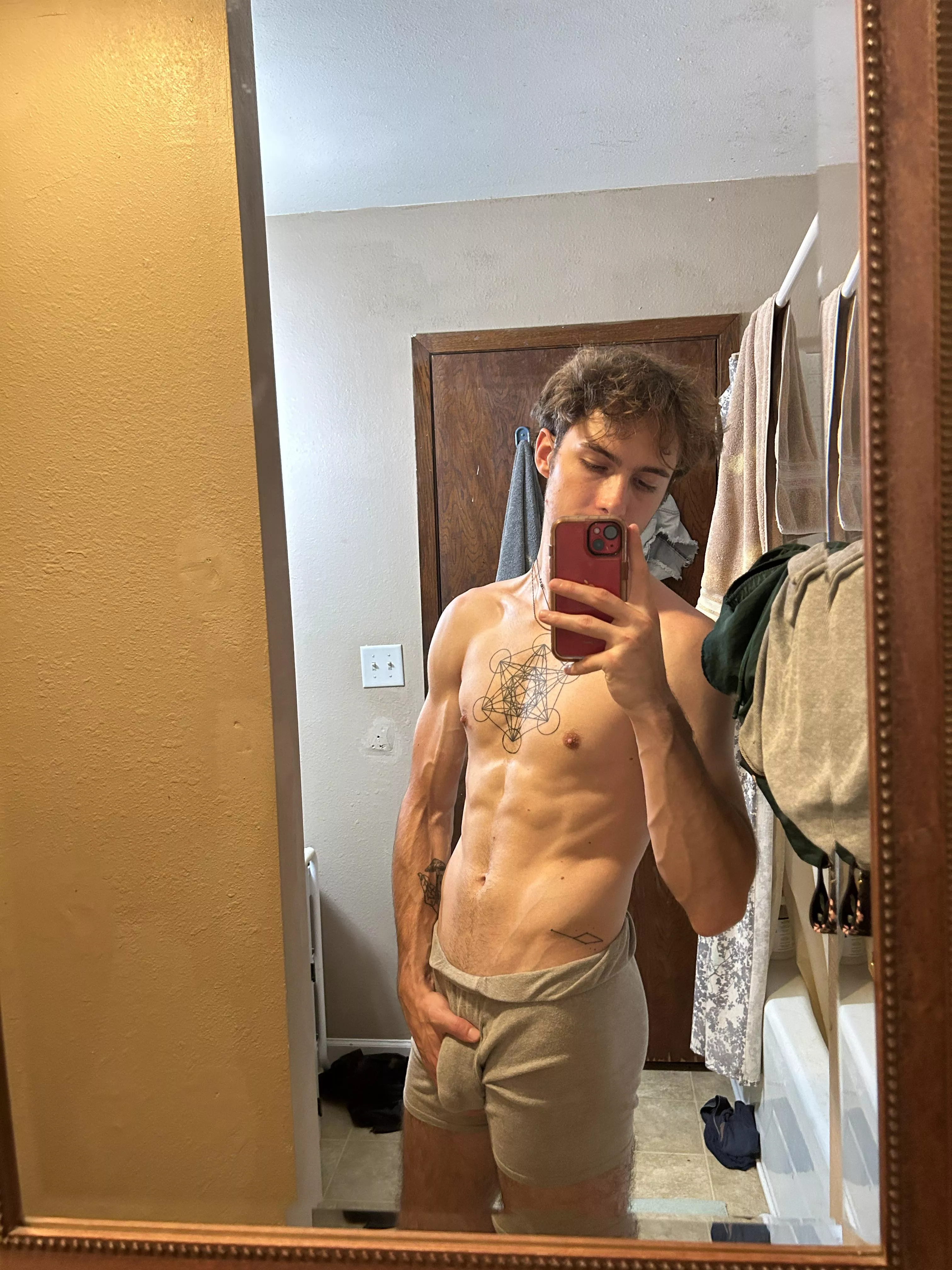 What do you think of my bulge? 