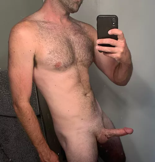 Who likes getting held tight and feeling a thick hairy chest against their titties?