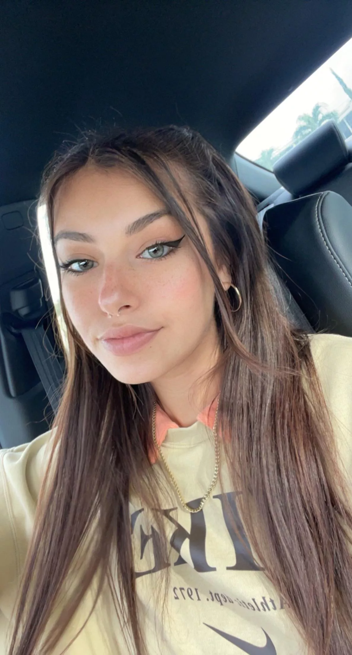 Colombian x Cuban & Asian 