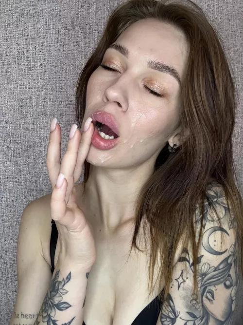 For tomorrow and lunch I like to eat strangers' sperm