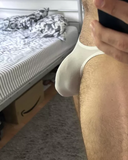 Keeps my bulge nice and snug at the gym