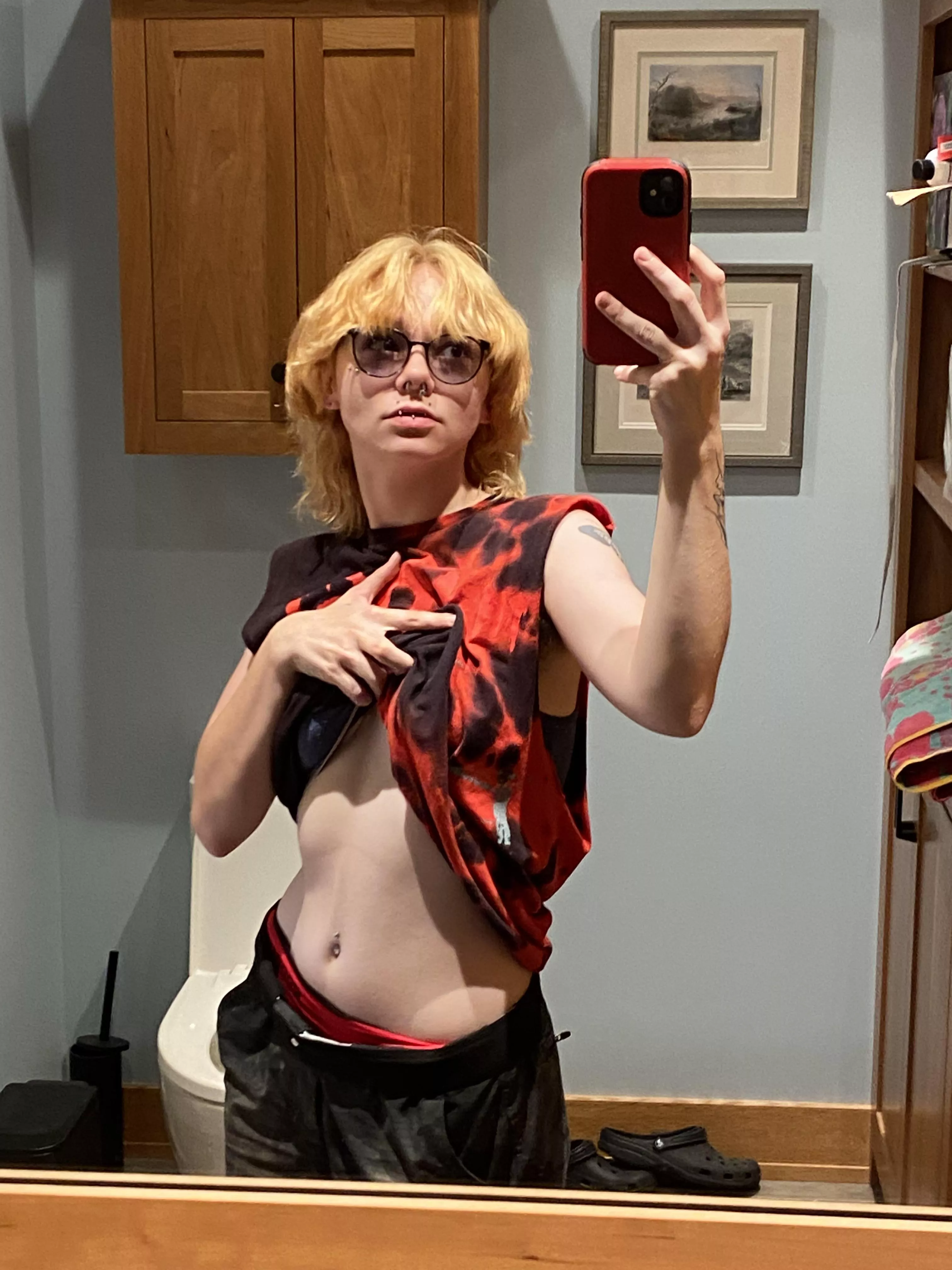 mid work selfies I could be sending to you 