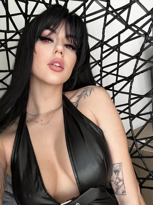 My eyes could devour you