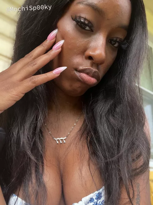 My fav set tbh i need another pink set!