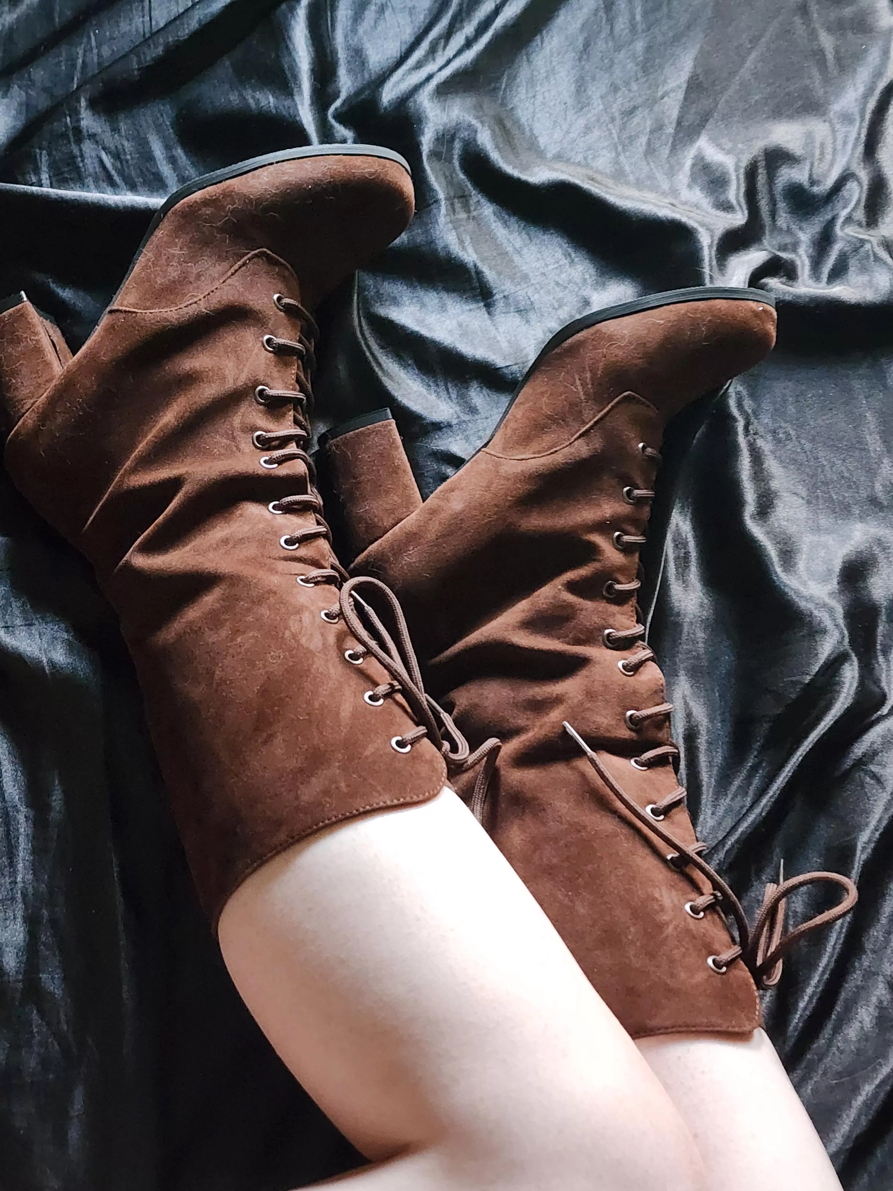 Nee boots for my mushroom elf cosplay! 