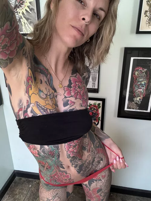 Shop bathroom nudes for ya