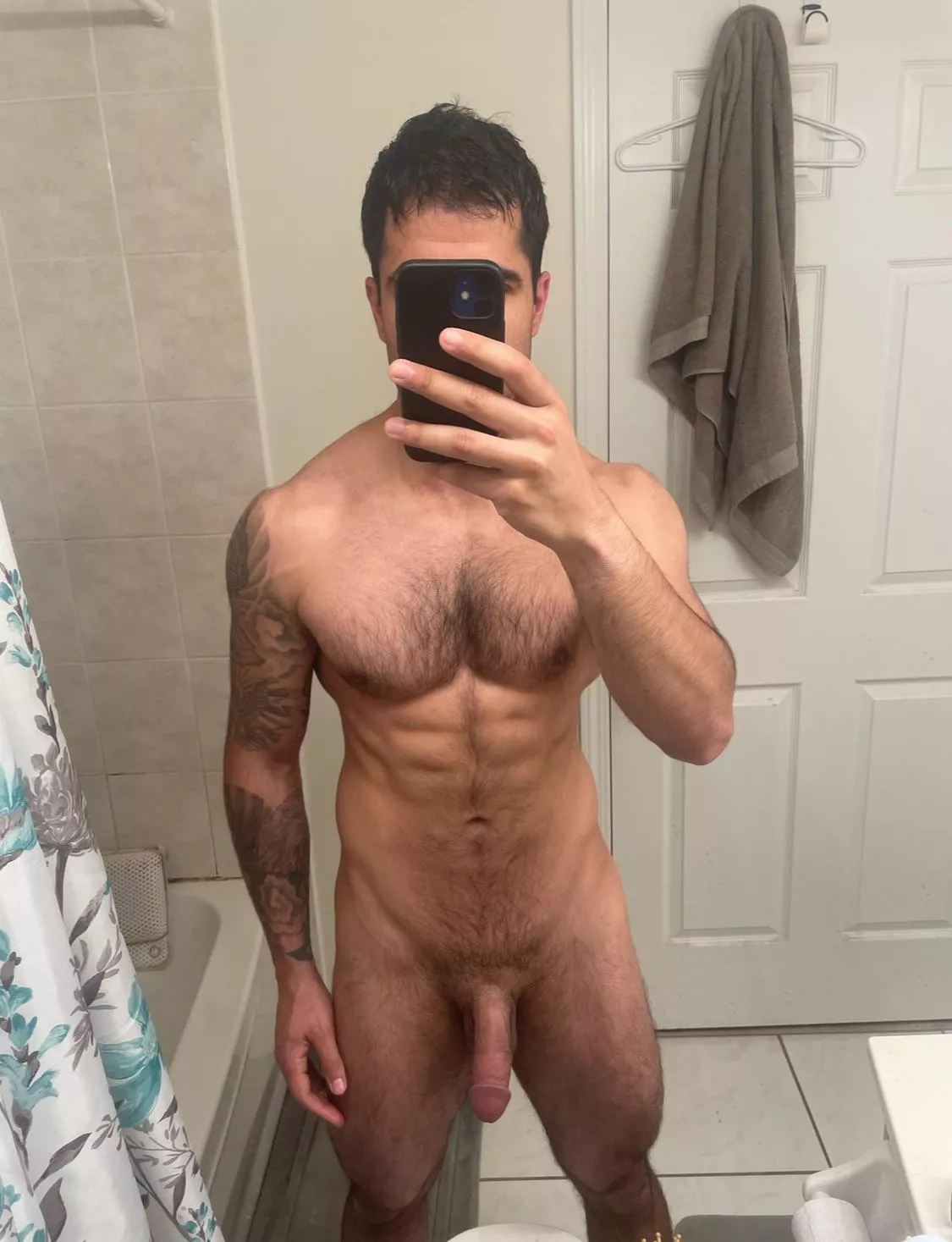 Would you watch videos of me jerking off?