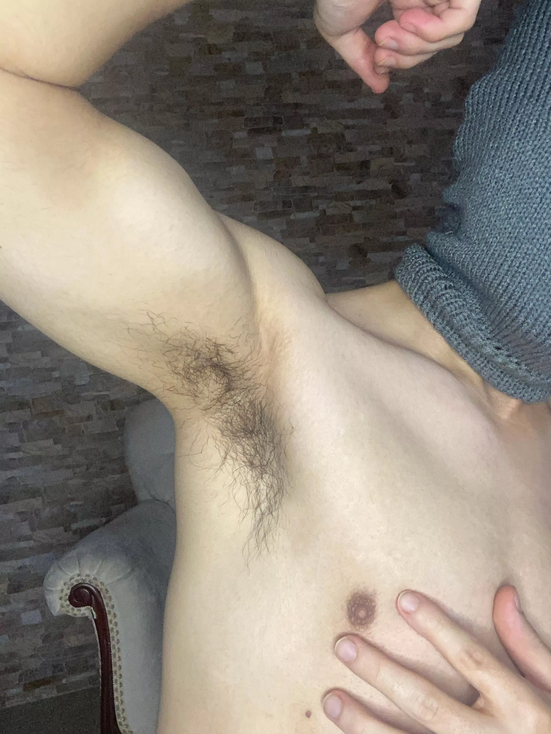 [19] come and serve me