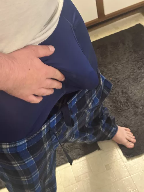 (29) Love the way this new underwear fits me 