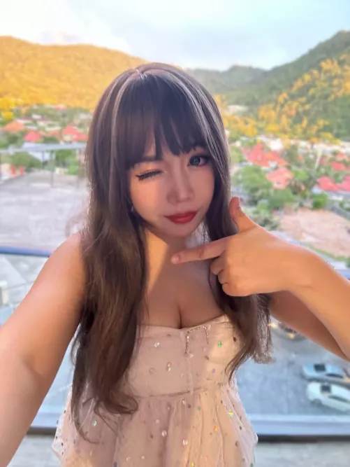 Be honest am I a trophy wife in your eyes?