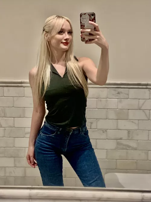 can petite women with small knockers be considered trophies too?