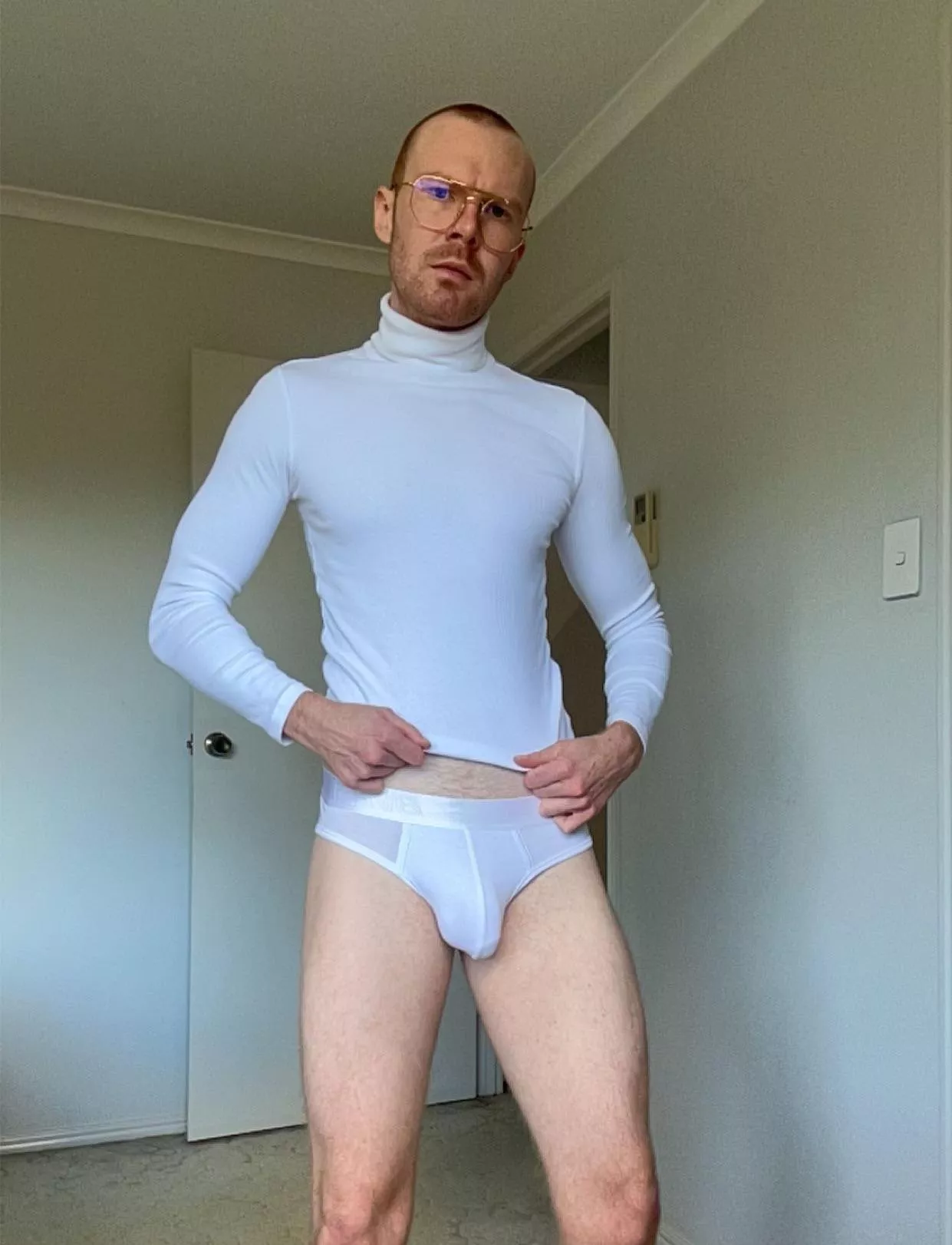 Do you like my new haircut? 😏