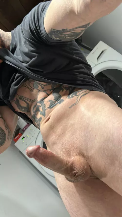 Give me a hand with the laundry?