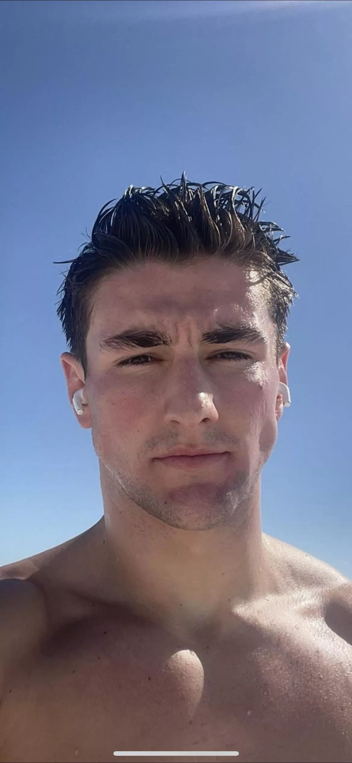 Happy Friday! 🌈❤️