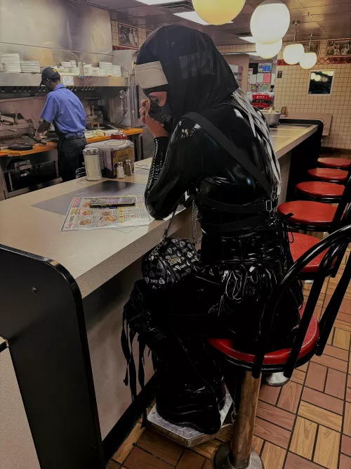 Latex doll at waffle house, what will she order?
