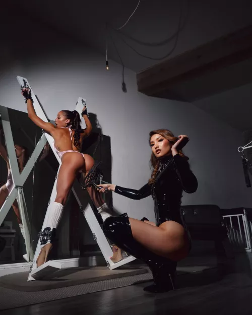 Mx Tomie dominating Alexis Tae 