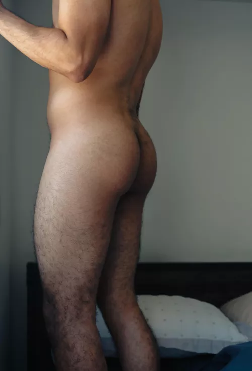 Still squatting…self portraits are hard. 