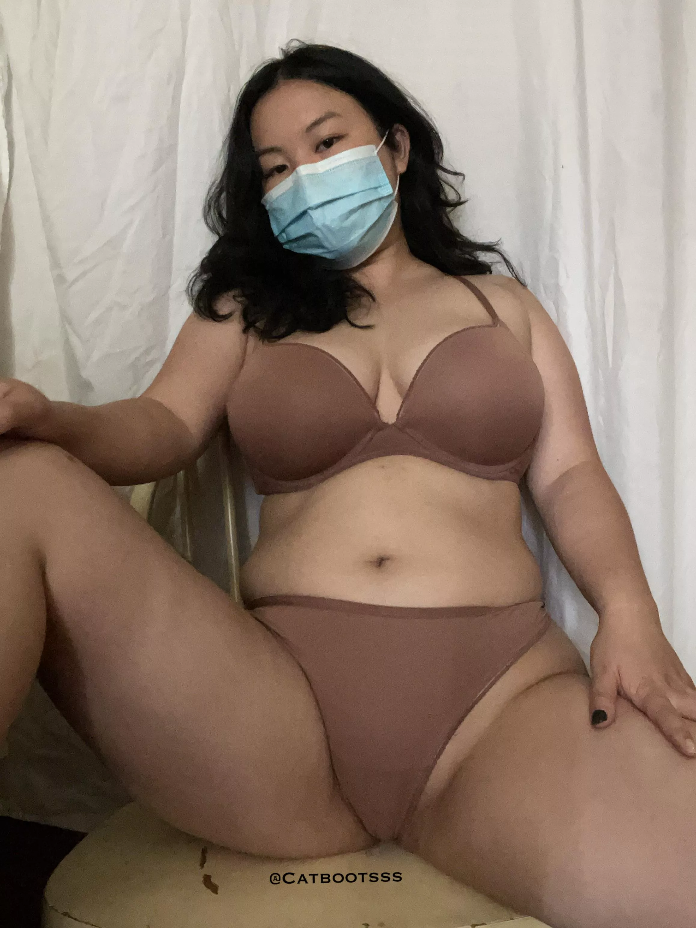 This pussy needs to be licked