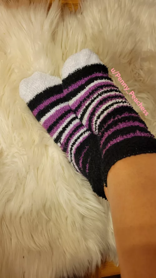 You know you want these fuzzy socks all over you 
