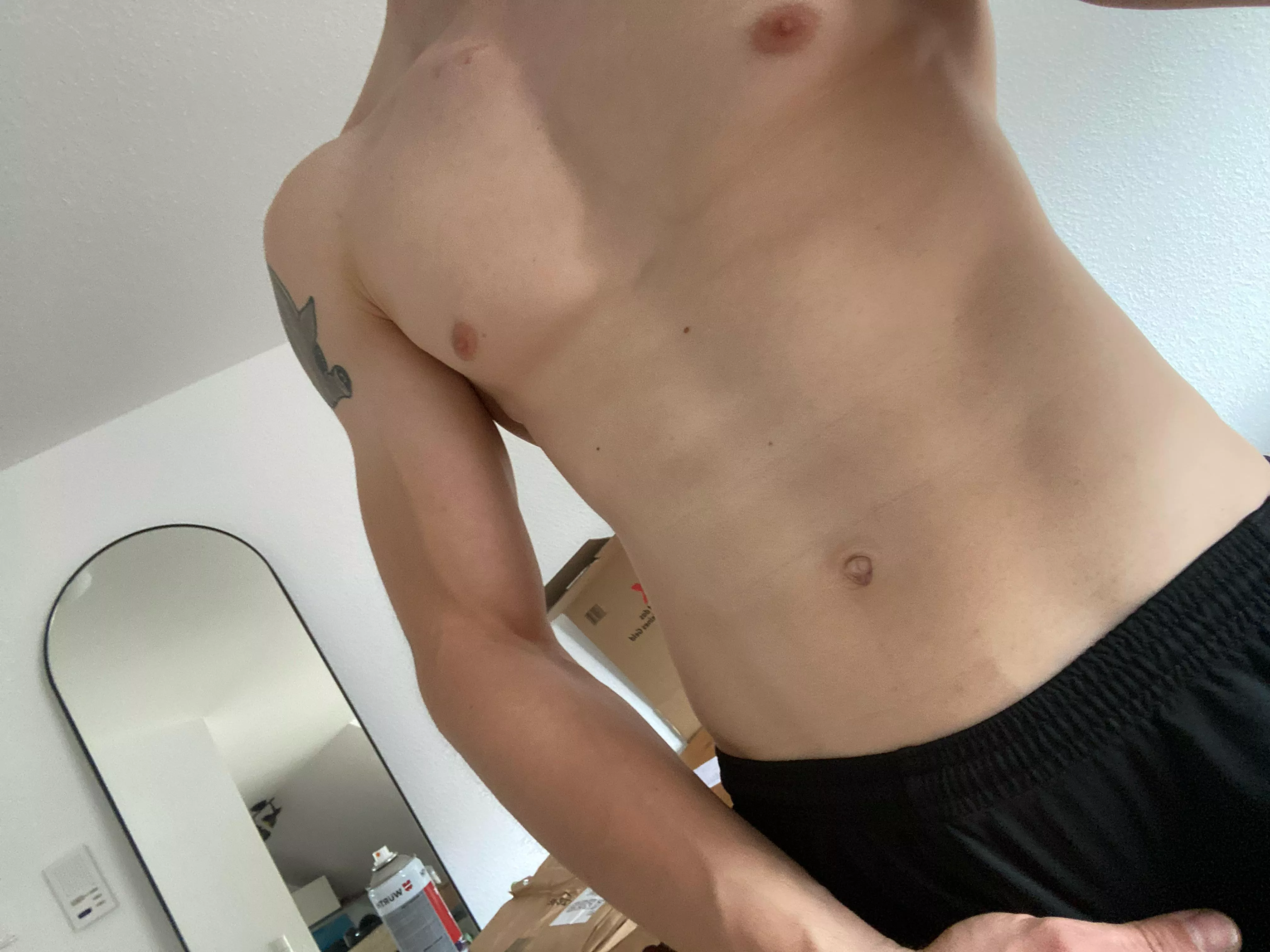26 fit,hung for older,hung 30+. dm me with asl and dick pic for sc